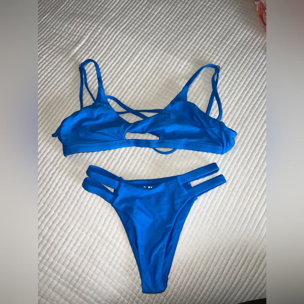 MIDORI BIKINI
